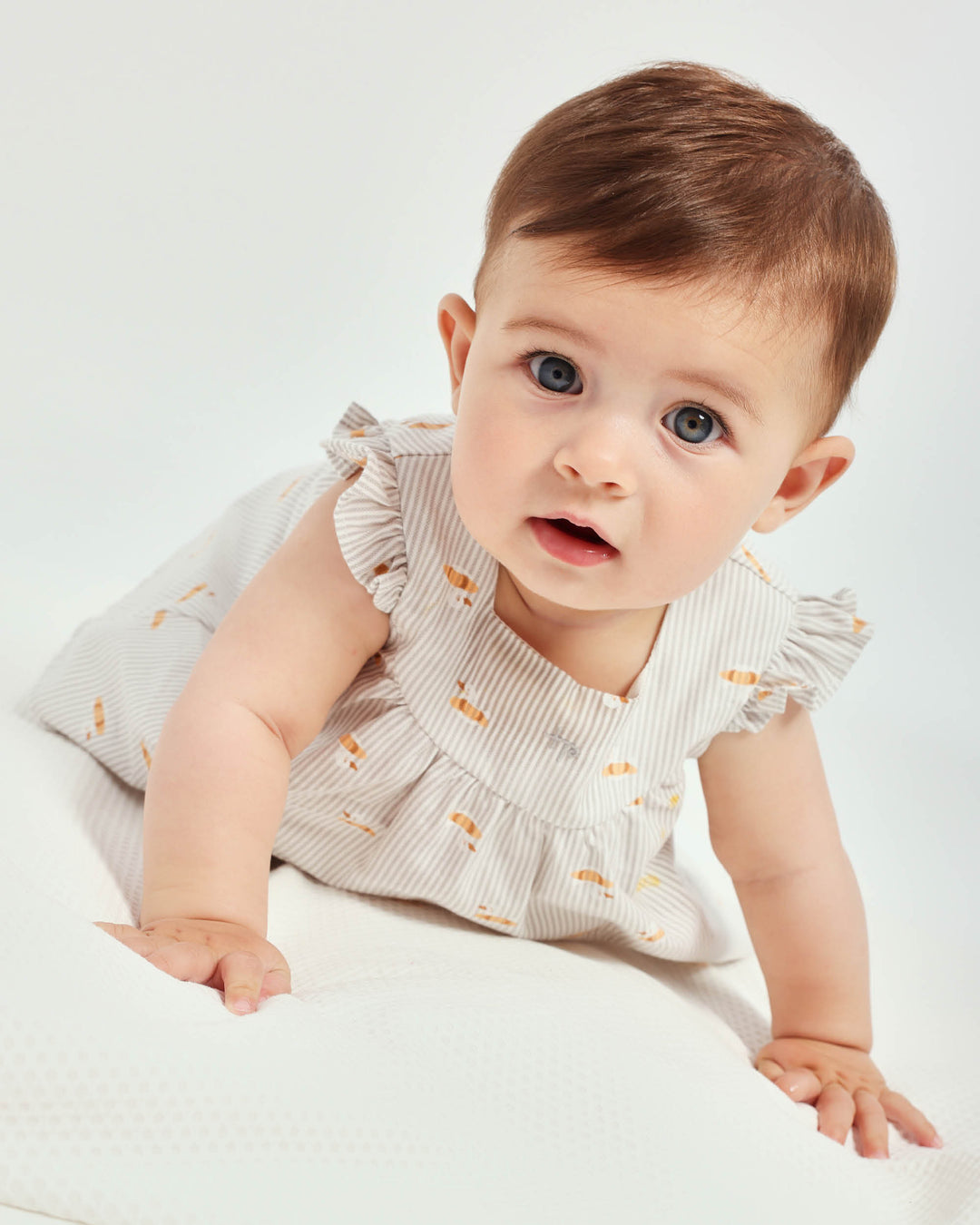 VESTIDO CON BRAGUITA GRIS