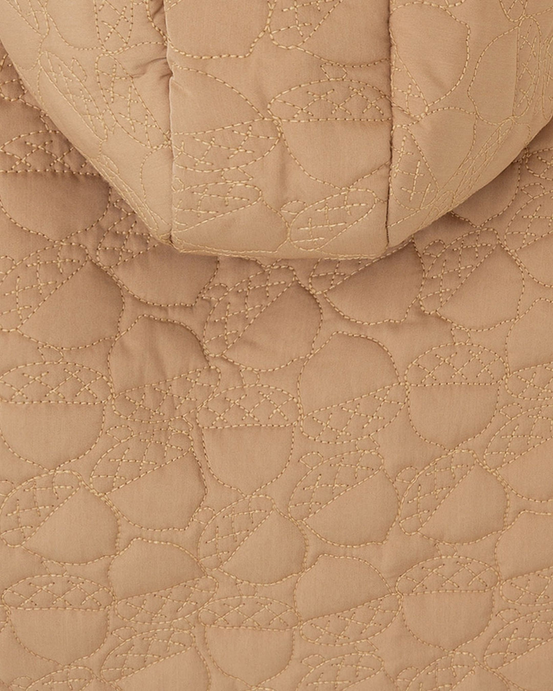CHAQUETÓN CON CAPUCHA CAMEL BELLOTAS