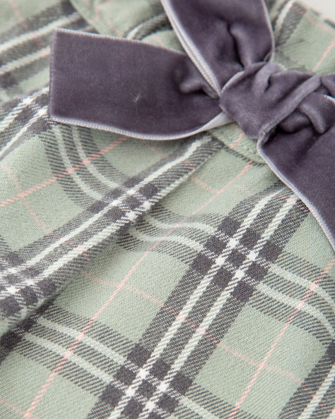 SHORTS GRISES CON LEOTARDOS