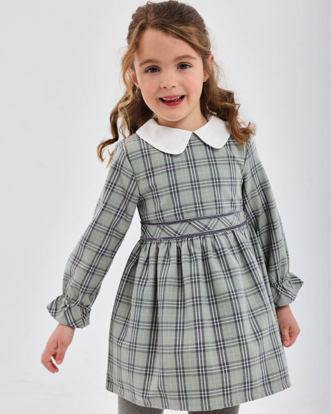 VESTIDO GRIS CON LEOTARDOS