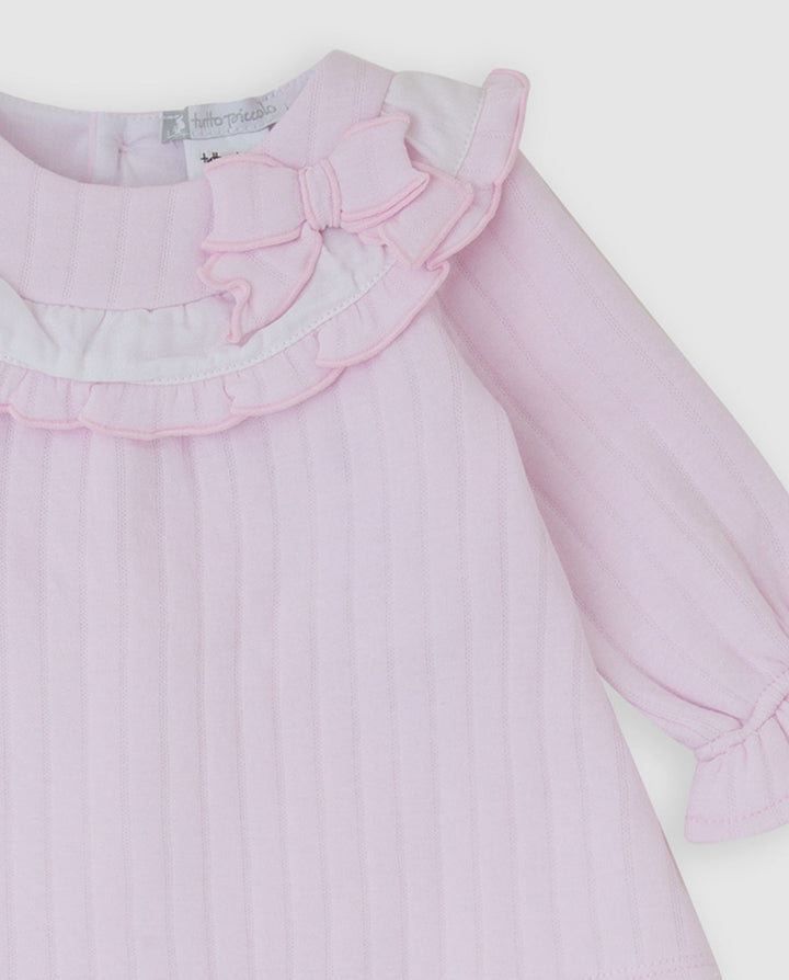 VESTIDO ACOLCHADO ROSA CON CALCETINES