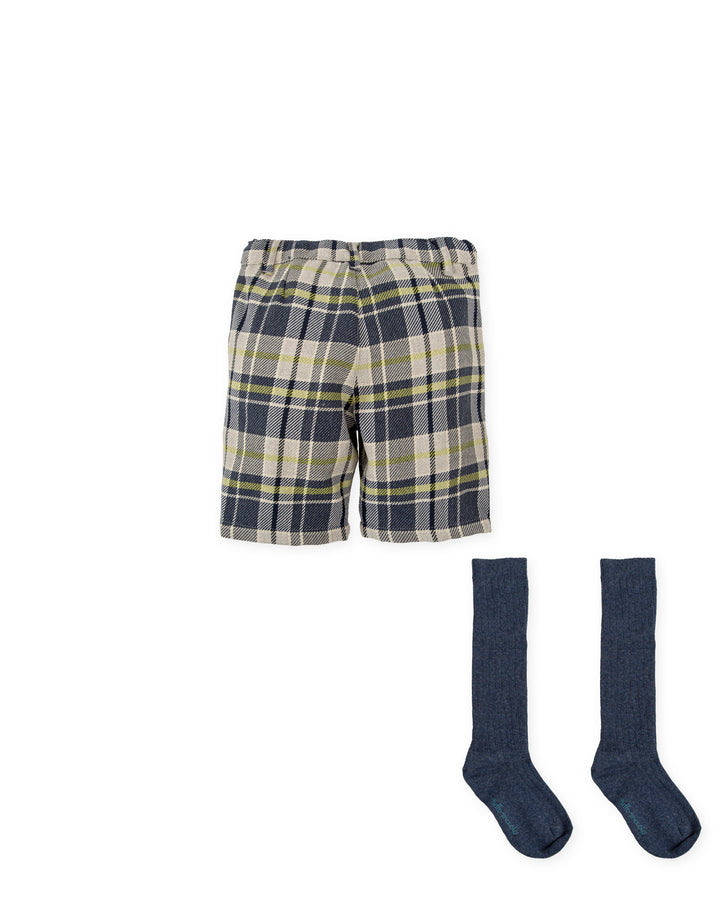 BERMUDA AZUL MARINO CON CALCETINES