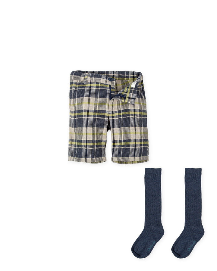 BERMUDA AZUL MARINO CON CALCETINES