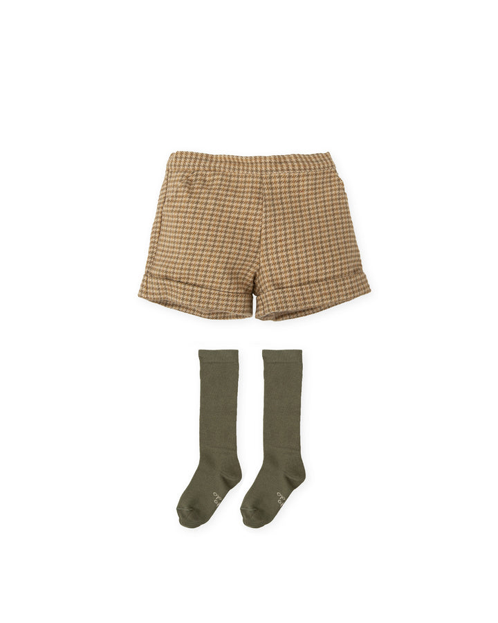 PANTALONCINI A QUADRI CON CALZINI