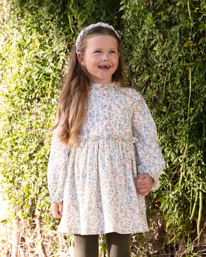 VESTIDO MOSTAZA CON LEOTARDOS