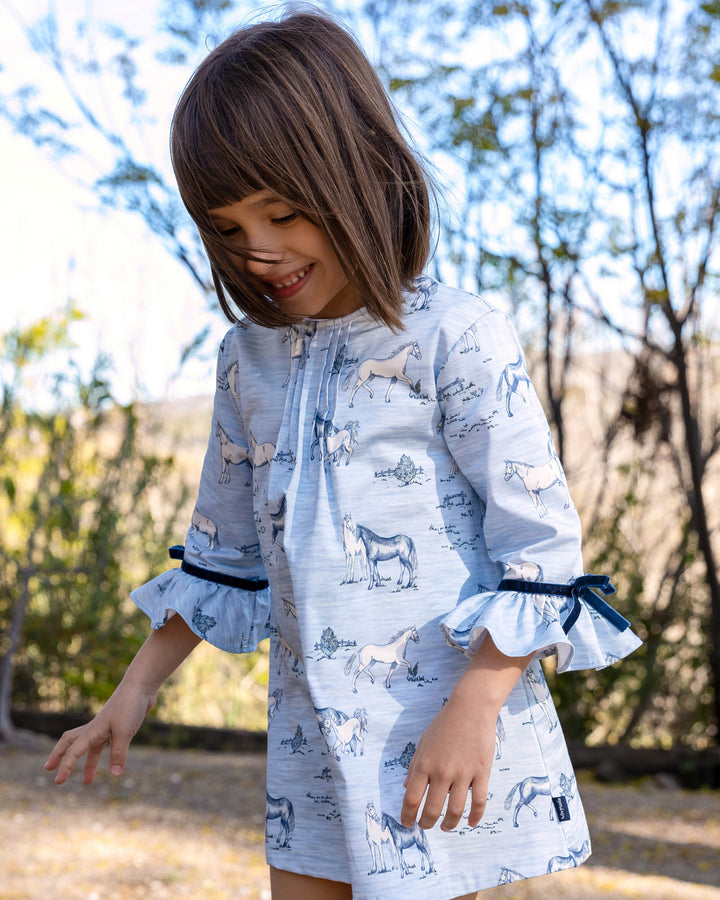 VESTIDO PORCELANA CON CALCETINES