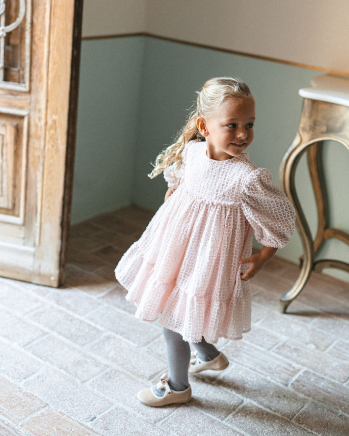 VESTIDO PÉTALO CON CALCETINES