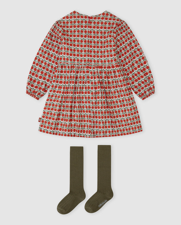 VESTIDO ROJO CENEFA CON CALCETINES