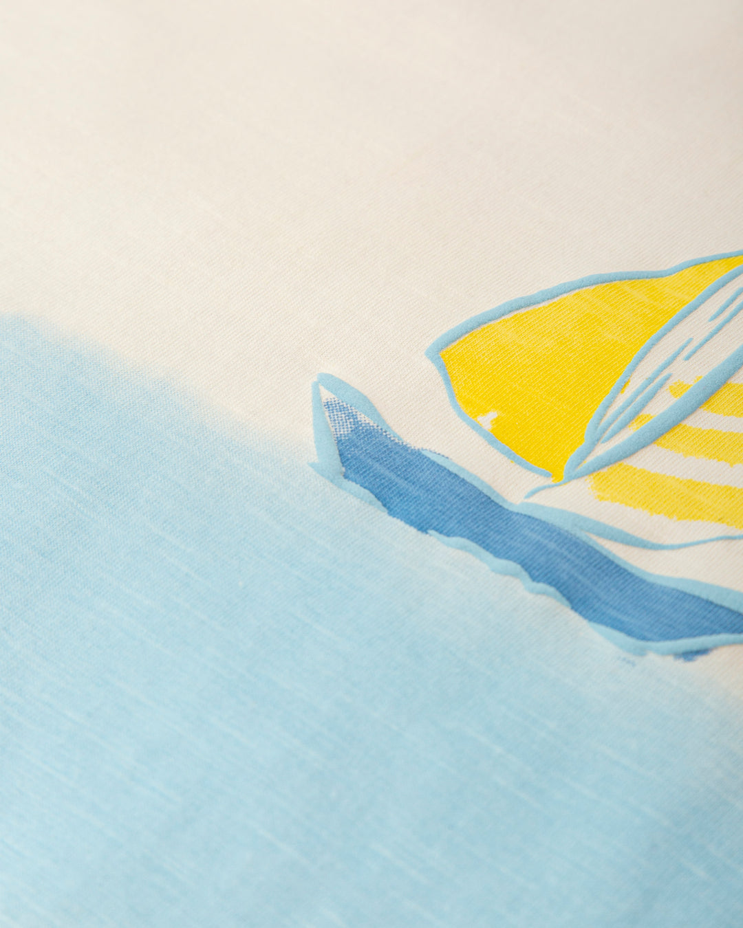 CAMISETA AMARILLO